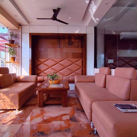Spring Sky Haridwar By Shrigo Hotels 외부 사진