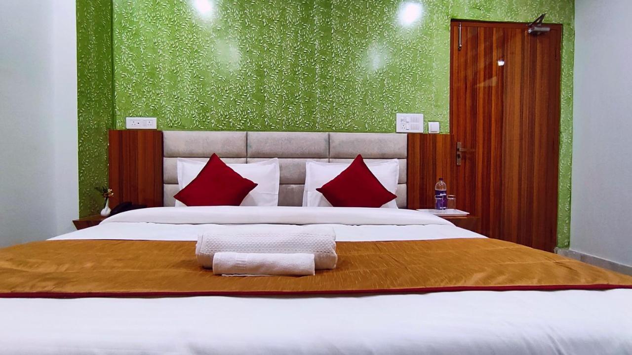 Spring Sky Haridwar By Shrigo Hotels 외부 사진