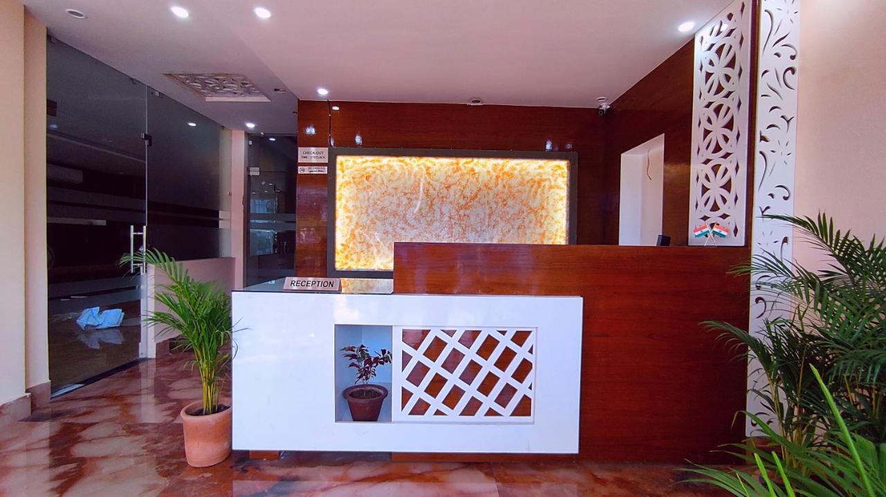 Spring Sky Haridwar By Shrigo Hotels 외부 사진